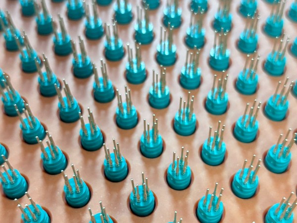 連接器上的pin針和膠芯如何快速組裝? 連接器上的pin針和膠芯如何快速組裝?