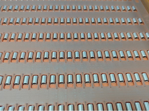 端子整列機五金行業應用案例