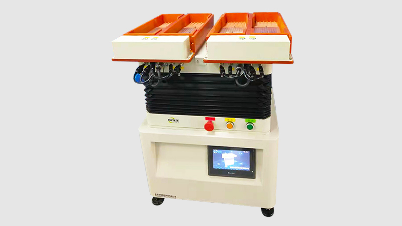 五金件自動(dòng)擺盤(pán)機(jī)