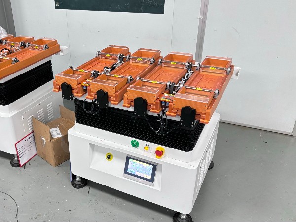 自動(dòng)擺盤機(jī)選哪家？