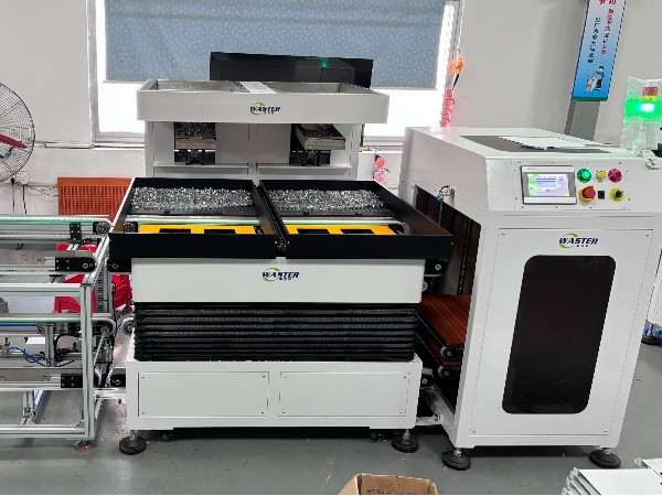 散料變陣型：整列機如何將雜亂3C微小零件轉(zhuǎn)為矩陣化供料，賦能后道全自動組裝？