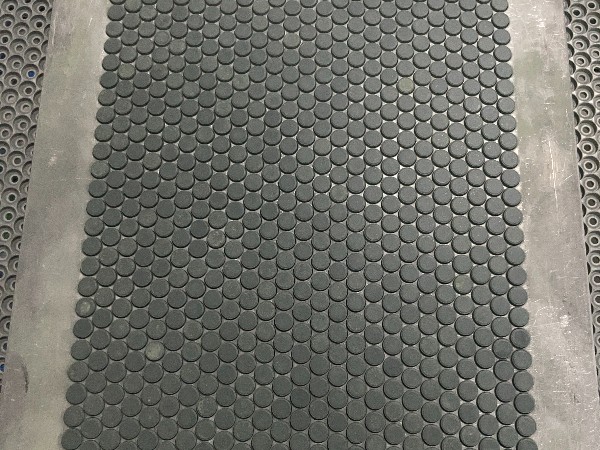 陶瓷壓敏電阻圓片全自動整列案例