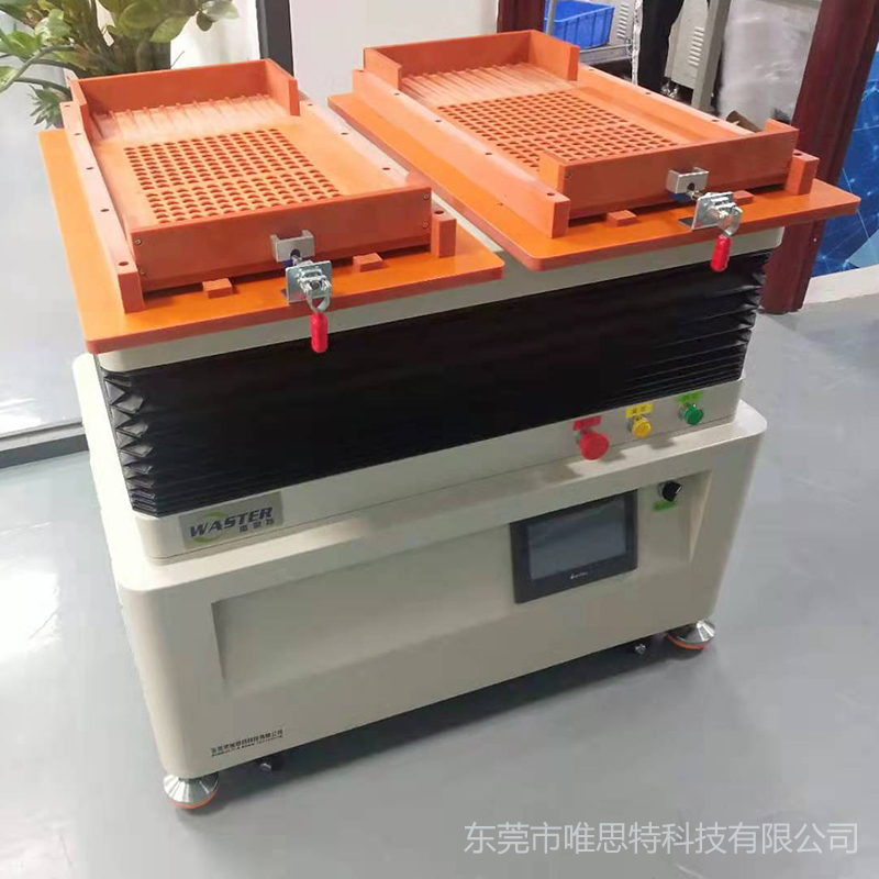 芯片自動(dòng)擺盤機(jī)實(shí)拍