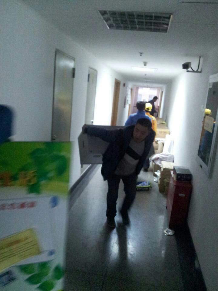 北京大象搬家公司為北京聯(lián)通搬家